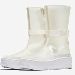 NEW ! NIKE Air Force 1 AF1 Size 7